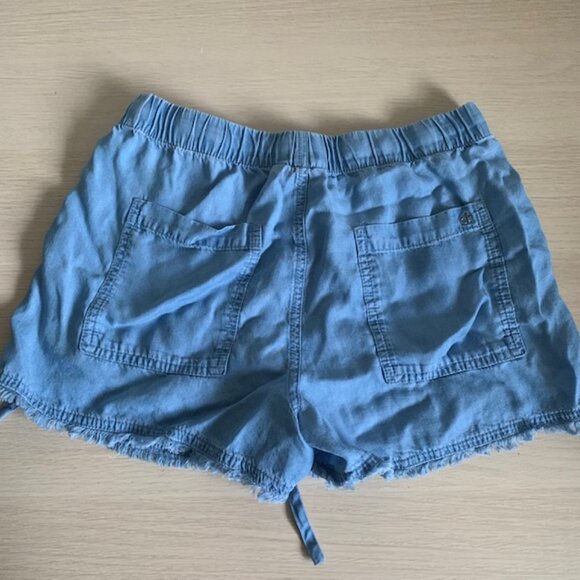 Calvin Klein Chambray Shorts with Frayed Hem - Picture 5 of 5